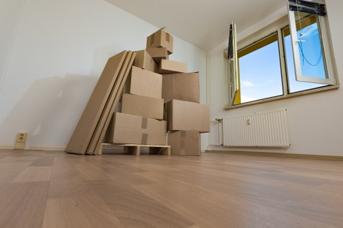 Man and van helping with a Waterloo flat move near central London streets