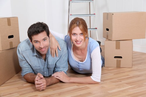 Local moving van serving Waterloo residential buildings