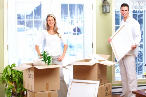 Household removals support for flats and homes in Waterloo