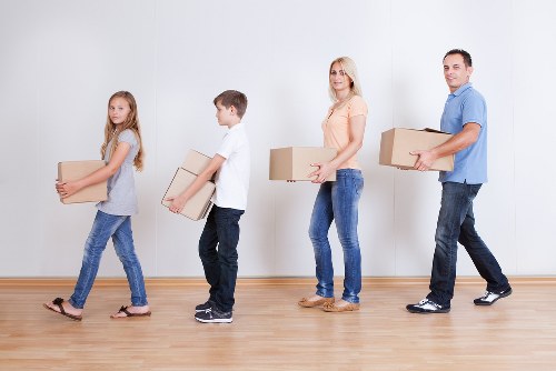Local Waterloo moving van for residential relocation